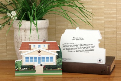 Example of the front and back of a personal home we handcrafted for the home owner.