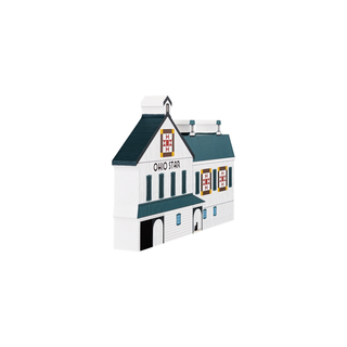 3/4" thick wooden illustration of a white barn with quilts