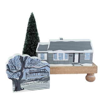 3/4" thick wooden replica with an illustration of a 'Welcome to Hailey Park' sign on a white background