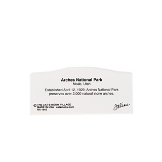 3/4" thick wooden illustration of  Arches National Park sign with a scenic background