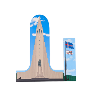 3/4" thick wooden replica with an Illustration of Hallgrämshälskirkja church with Icelandic flag in the background